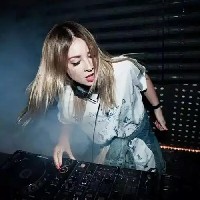 女团团战网红舞 Toxic＋Havana＋第一次爱的人 .MP3